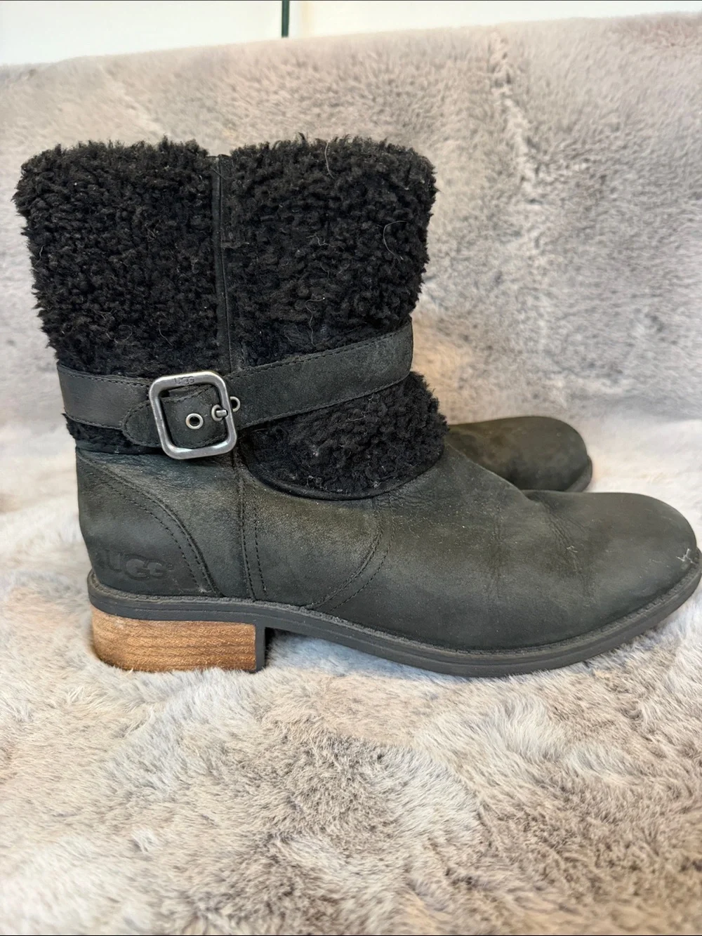 Black Shearling Cuff Leather Boots Ugg